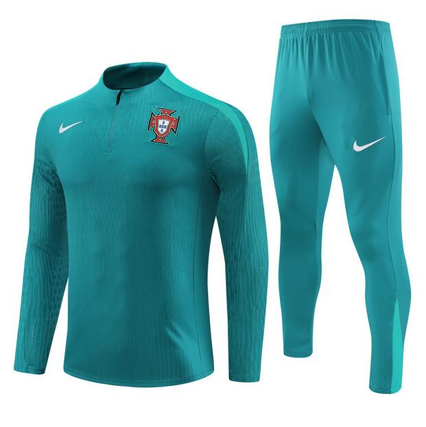 Portugal 2024-25 Tracksuits Green Training Sweatshirt and Pants Player Version