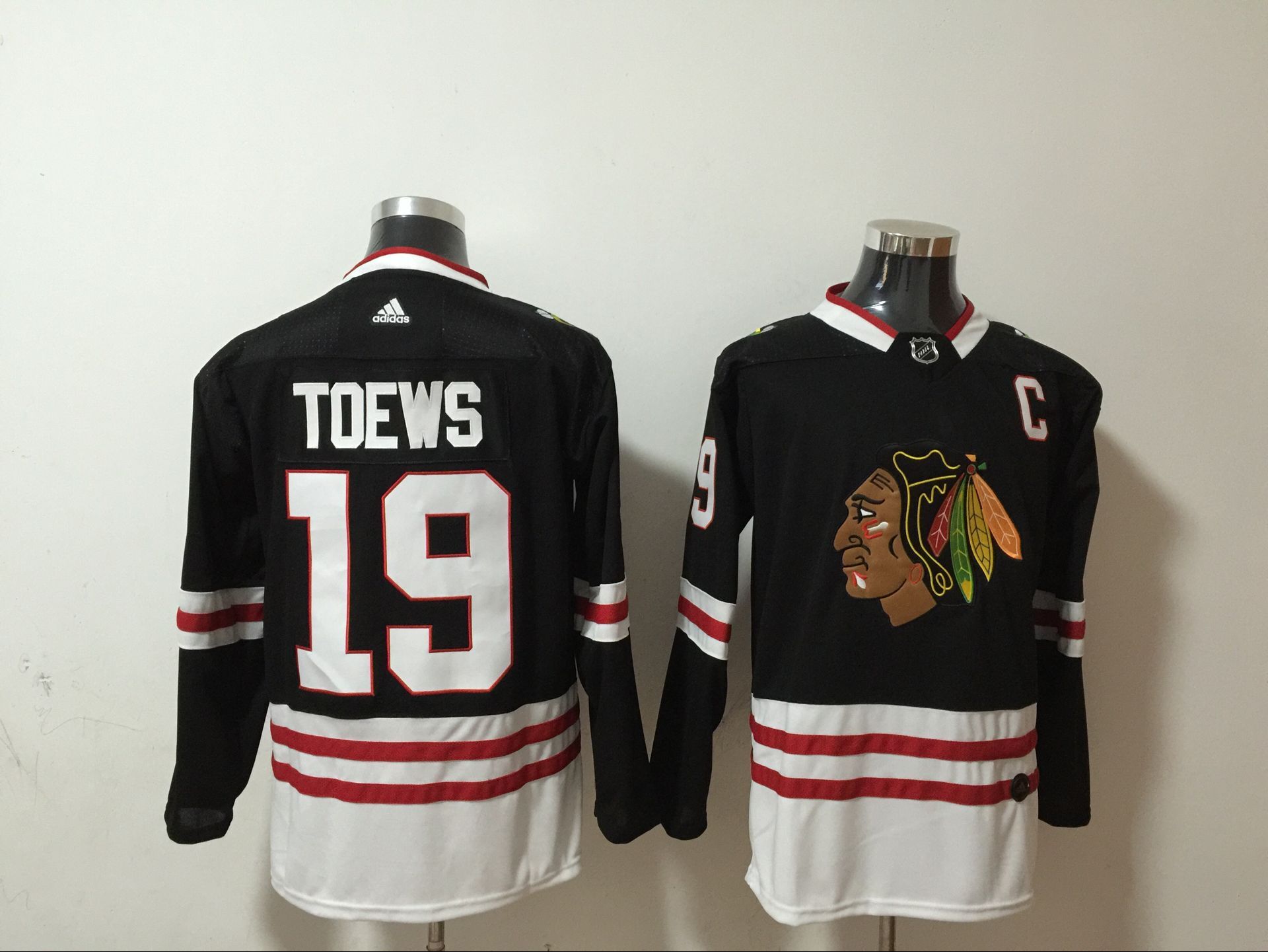 Men's Chicago Blackhawks #19 Jonathan Toews NEW Black Adidas Stitched NHL Jersey